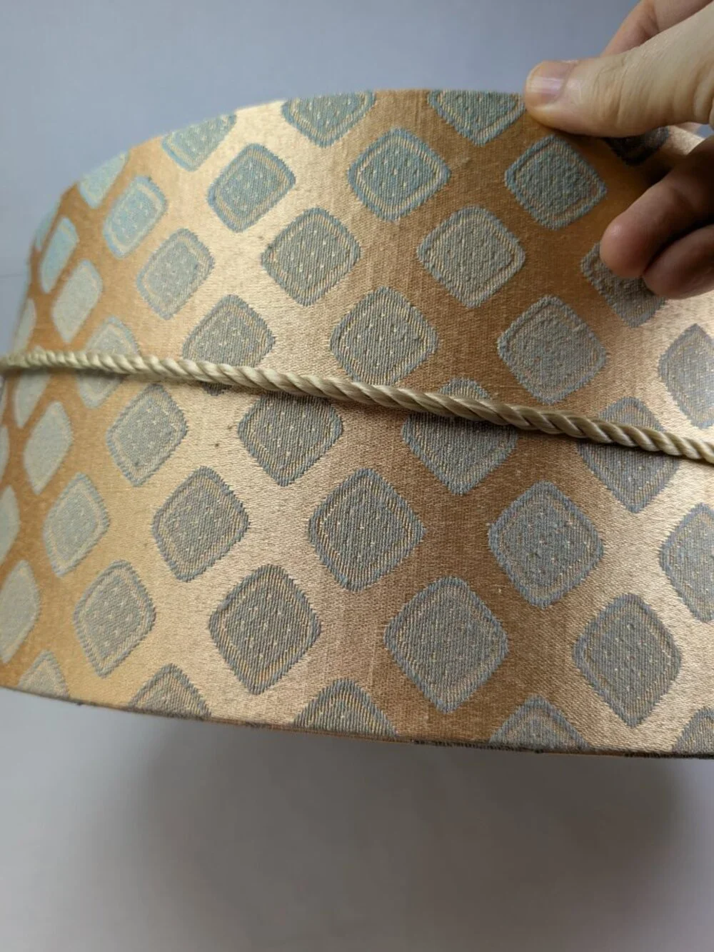 VTG Floral Brocade Round Hat Box Champagne Gold Sage Fabric Storage Case Unisex